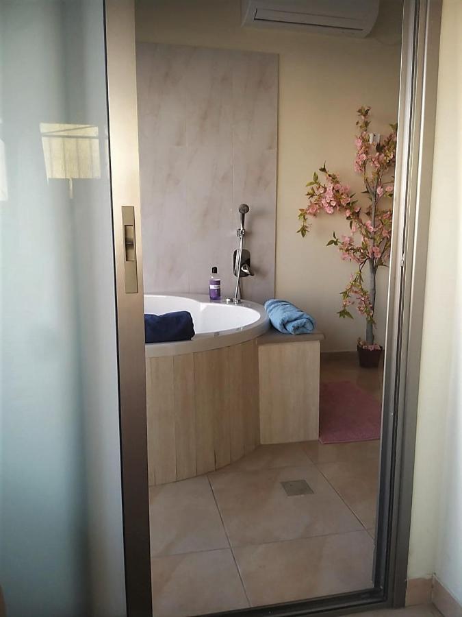 Panorama Bay View 3 Room Хайфа Экстерьер фото